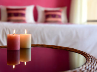 candles-bedroom